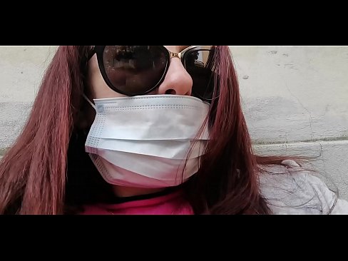 ❤️ Nicoletta se pomstí svému sousedovi a vyčůrá se mu do garáže (Speciál Covid19 Italská karanténa) ❤❌ Šukání video u cs.wassell.ru ﹏